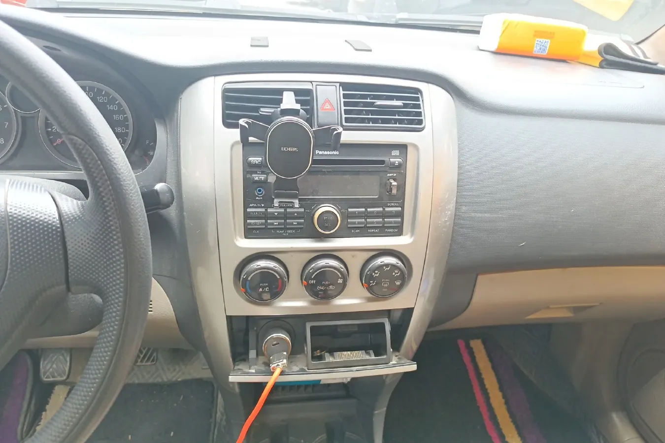 2011 Suzuki Liana 1.4L 99HP L4 5MT,autocango,china used car exporter,china ev exporter,chinese used car exporter,chinese used ev exporter