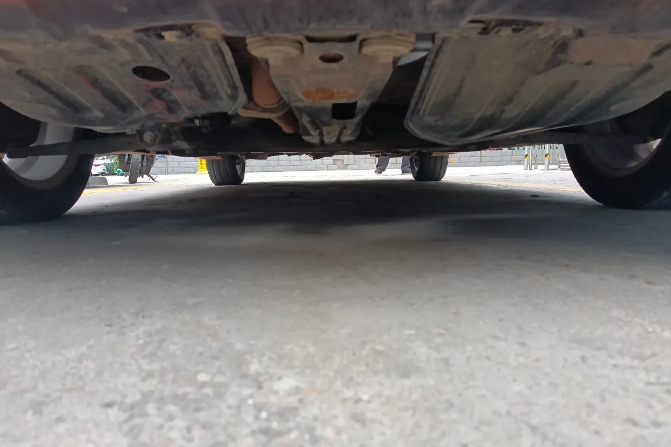 2011 Suzuki Liana 1.4L 99HP L4 5MT,autocango,china used car exporter,china ev exporter,chinese used car exporter,chinese used ev exporter