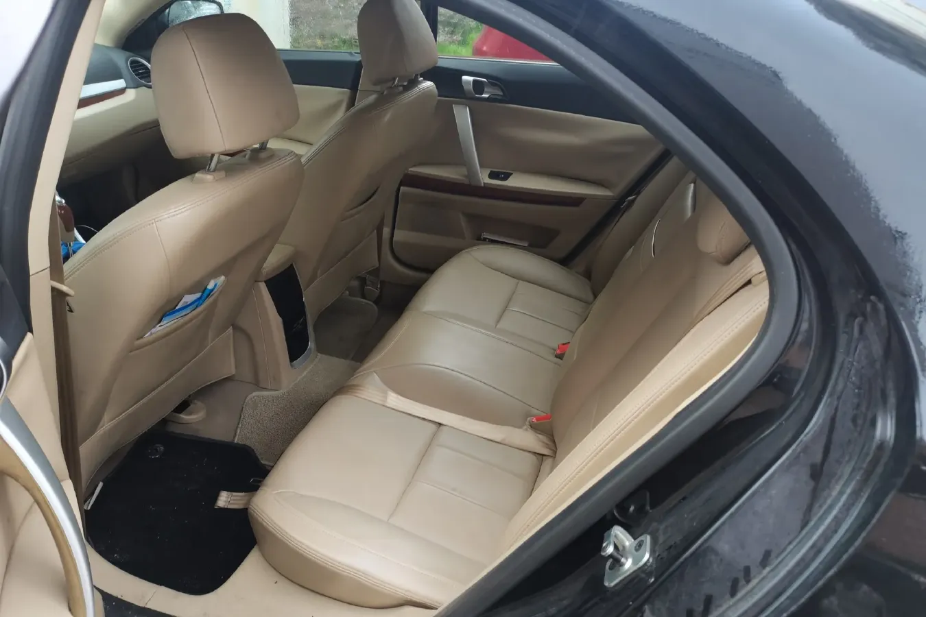 2010 Roewe 550 1.8L 133HP L4 5AT,autocango,china used car exporter,china ev exporter,chinese used car exporter,chinese used ev exporter