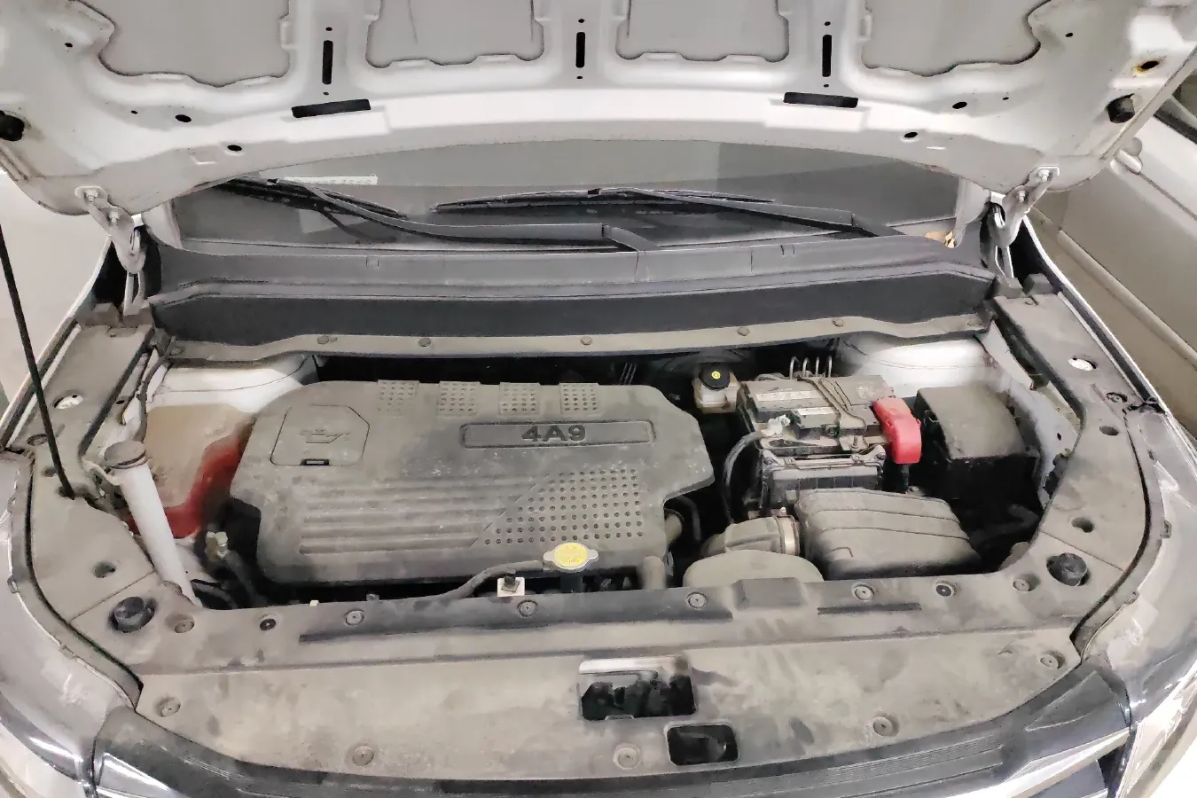 2020 DongFeng Forthing SX6 1.6L 122HP L4 5MT,autocango,china used car exporter,china ev exporter,chinese used car exporter,chinese used ev exporter