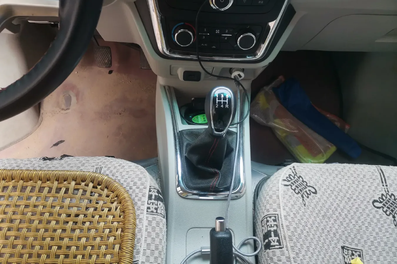 2021 JinBei New Sea Lion X30L 1.5L 102HP L4 5MT,autocango,china used car exporter,china ev exporter,chinese used car exporter,chinese used ev exporter