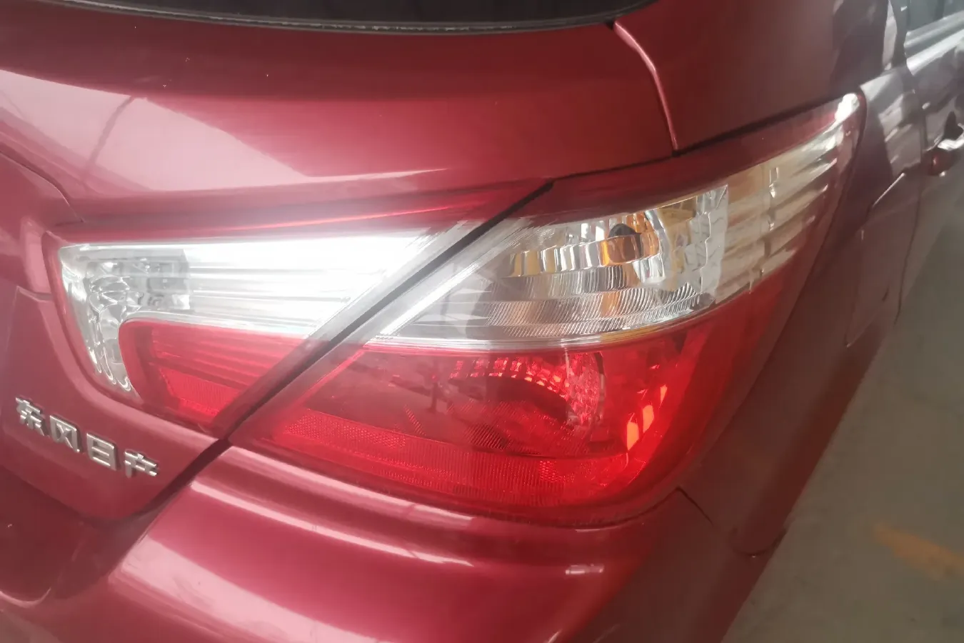 2012 Venucia R50 1.6L 117HP L4 4AT,autocango,china used car exporter,china ev exporter,chinese used car exporter,chinese used ev exporter