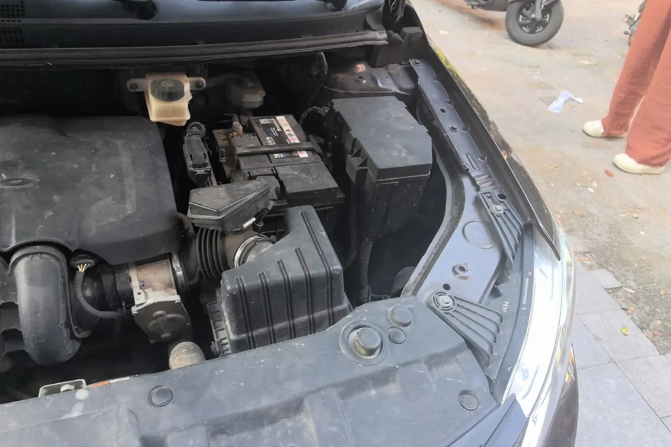 2016 DongFeng Aeolus AX3 1.5L 116HP L4 5MT,autocango,china used car exporter,china ev exporter,chinese used car exporter,chinese used ev exporter