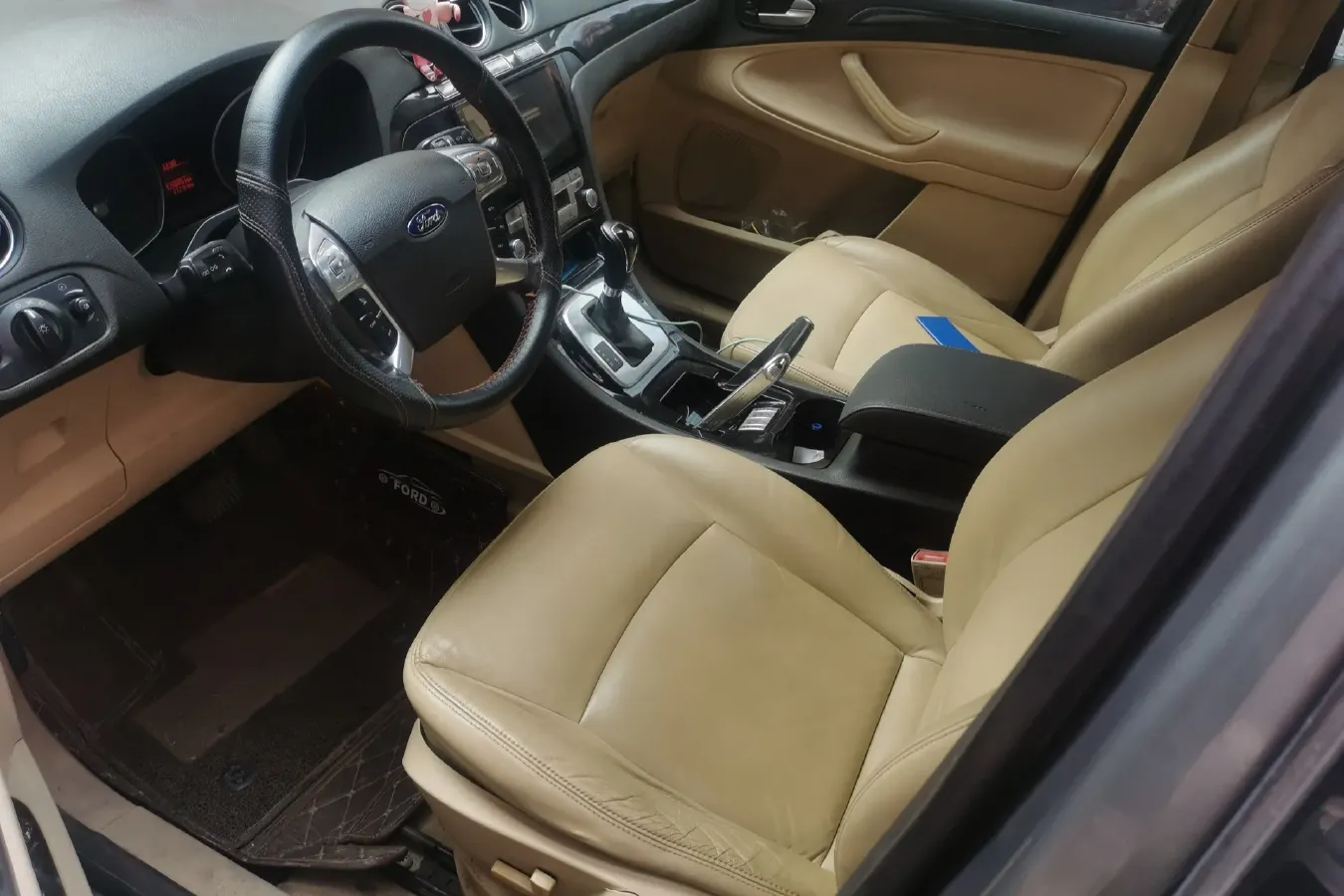 2008 Ford S-Max 2.3L 160HP L4 6AT,autocango,china used car exporter,china ev exporter,chinese used car exporter,chinese used ev exporter