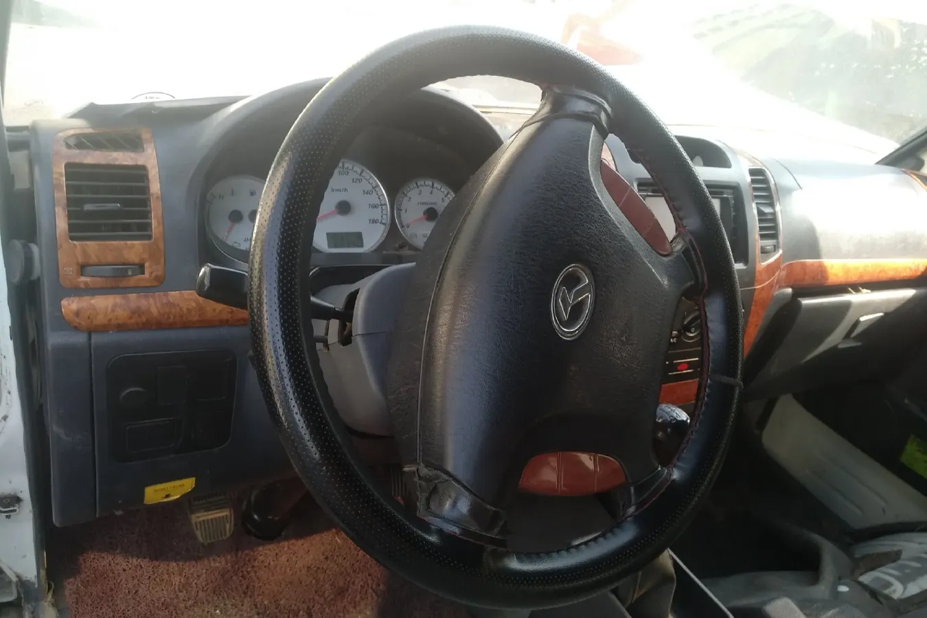 2015 KingLong JinWei 2.5T 88HP L4 5MT,autocango,china used car exporter,china ev exporter,chinese used car exporter,chinese used ev exporter