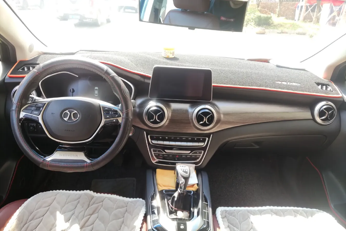 2018 BeiJing Auto Senova D50 1.5L 116HP L4 5MT,autocango,china used car exporter,china ev exporter,chinese used car exporter,chinese used ev exporter