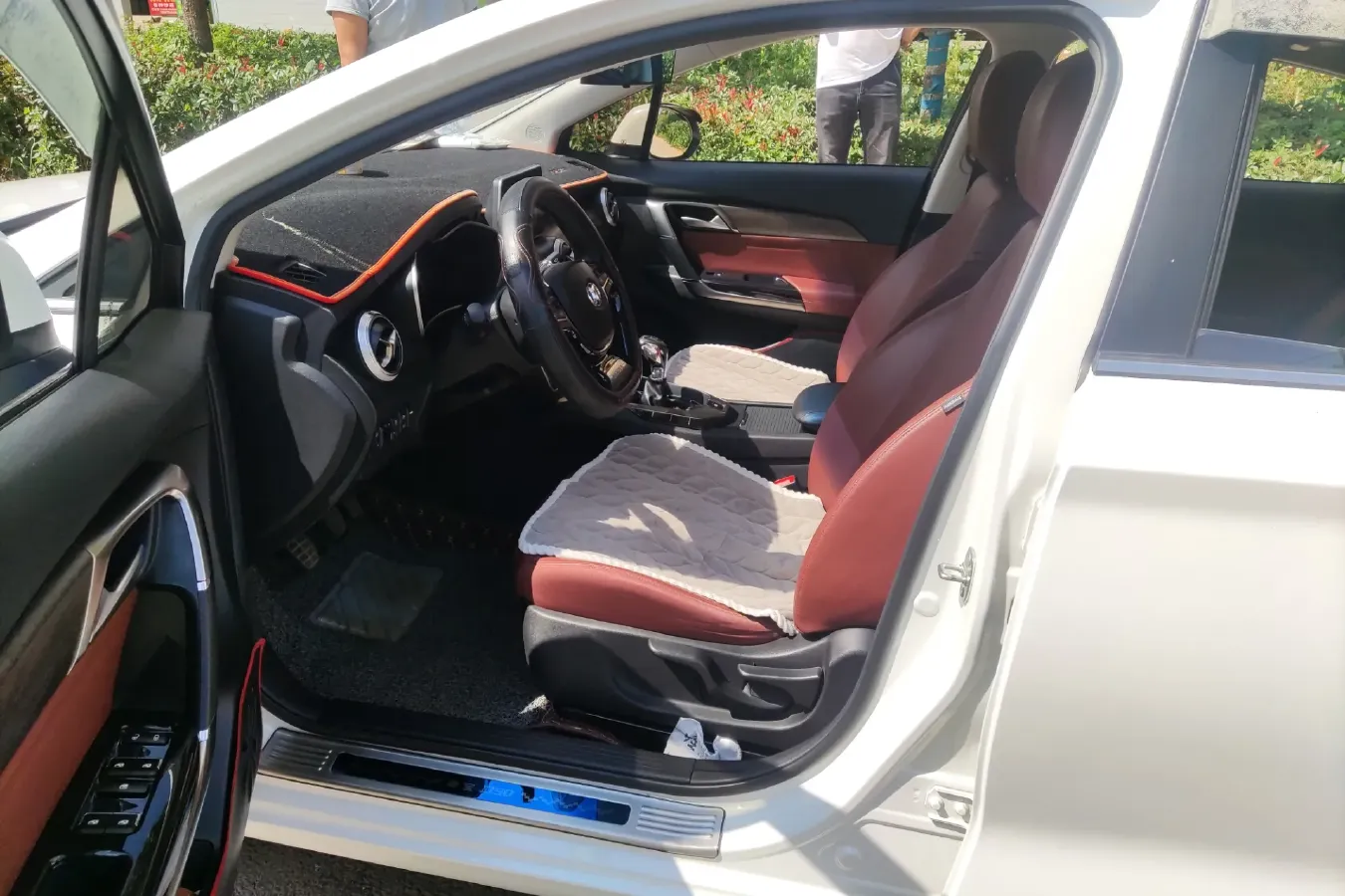 2018 BeiJing Auto Senova D50 1.5L 116HP L4 5MT,autocango,china used car exporter,china ev exporter,chinese used car exporter,chinese used ev exporter