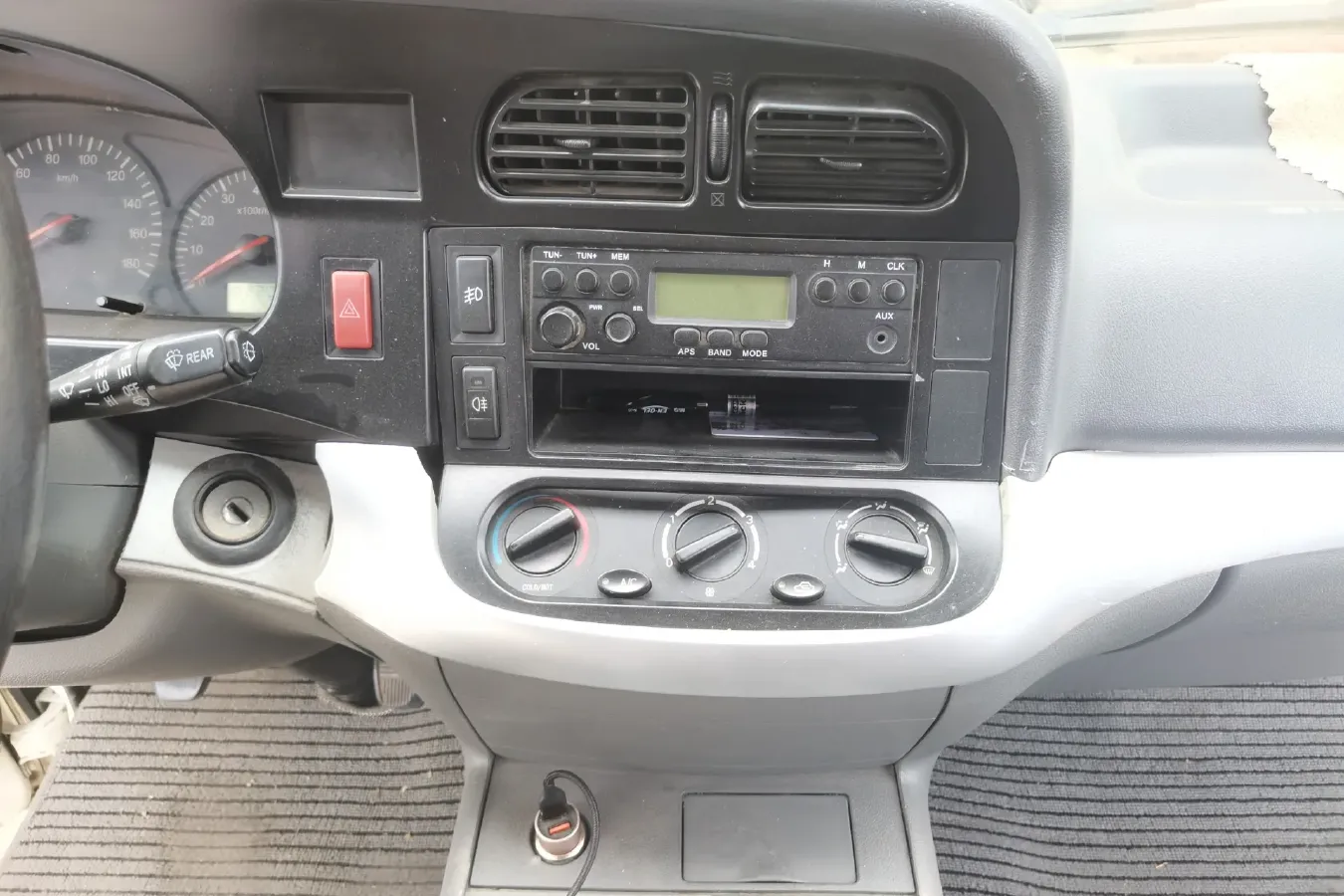 2014 JinBei Sea Lion 2.0L 100HP L4 5MT,autocango,china used car exporter,china ev exporter,chinese used car exporter,chinese used ev exporter