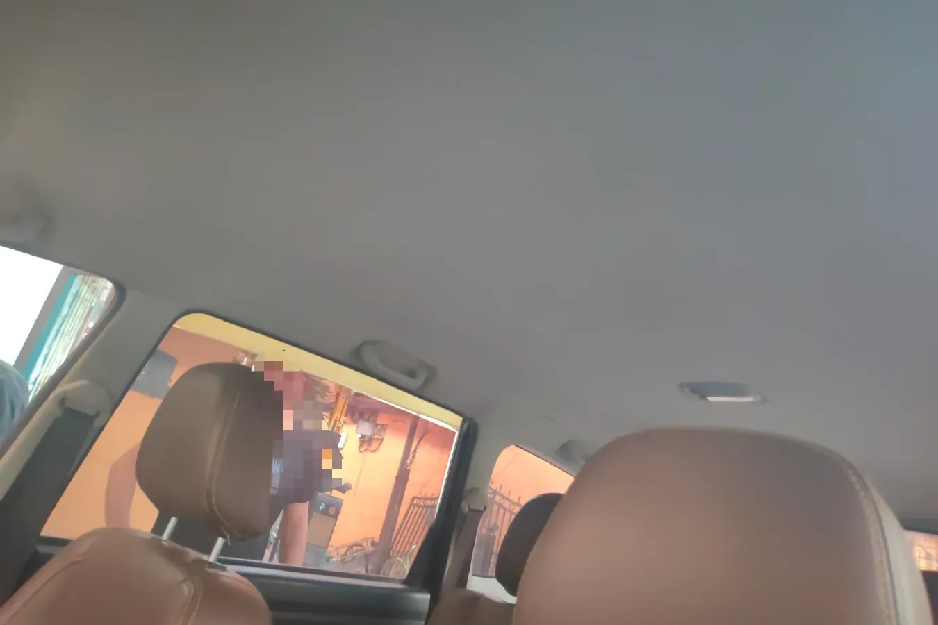 2015 FAW Senia S80 1.5L 109HP L4 5MT,autocango,china used car exporter,china ev exporter,chinese used car exporter,chinese used ev exporter