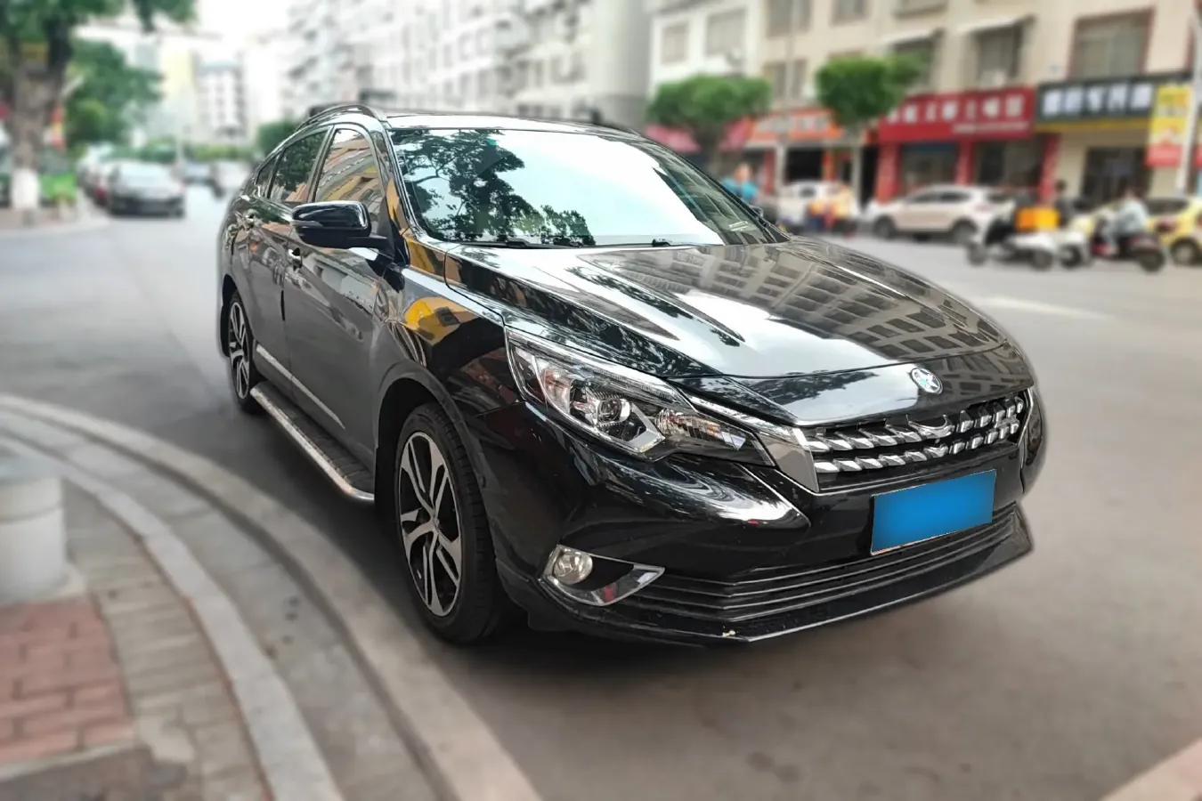 2017 Venucia T90 2.0L 144HP L4 CVT,autocango,china used car exporter,china ev exporter,chinese used car exporter,chinese used ev exporter