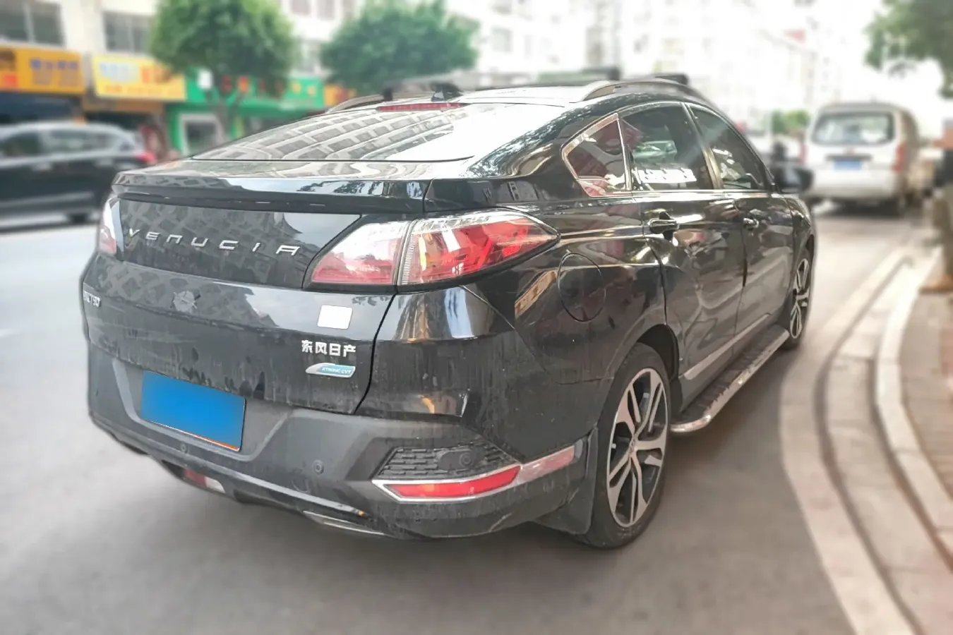 2017 Venucia T90 2.0L 144HP L4 CVT,autocango,china used car exporter,china ev exporter,chinese used car exporter,chinese used ev exporter