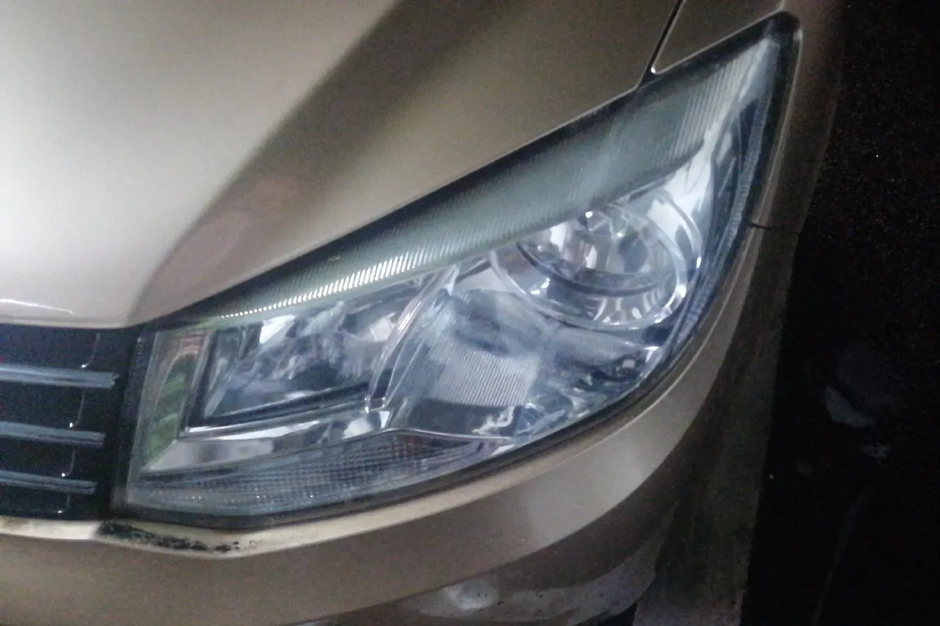 2014 DongFeng Fengon Fengon 330 1.5L 116HP L4 5MT,autocango,china used car exporter,china ev exporter,chinese used car exporter,chinese used ev exporter