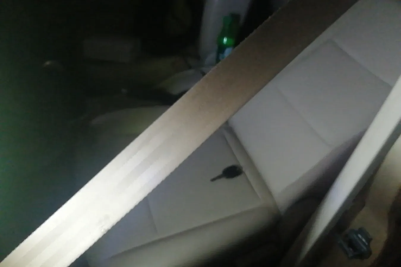 2014 DongFeng Fengon Fengon 330 1.5L 116HP L4 5MT,autocango,china used car exporter,china ev exporter,chinese used car exporter,chinese used ev exporter