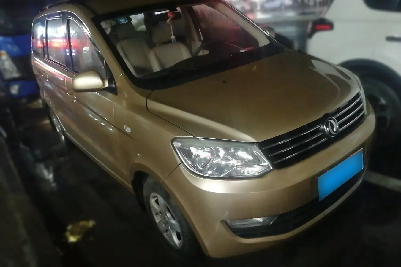 2014 DongFeng Fengon Fengon 330 1.5L 116HP L4 5MT,autocango,china used car exporter,china ev exporter,chinese used car exporter,chinese used ev exporter