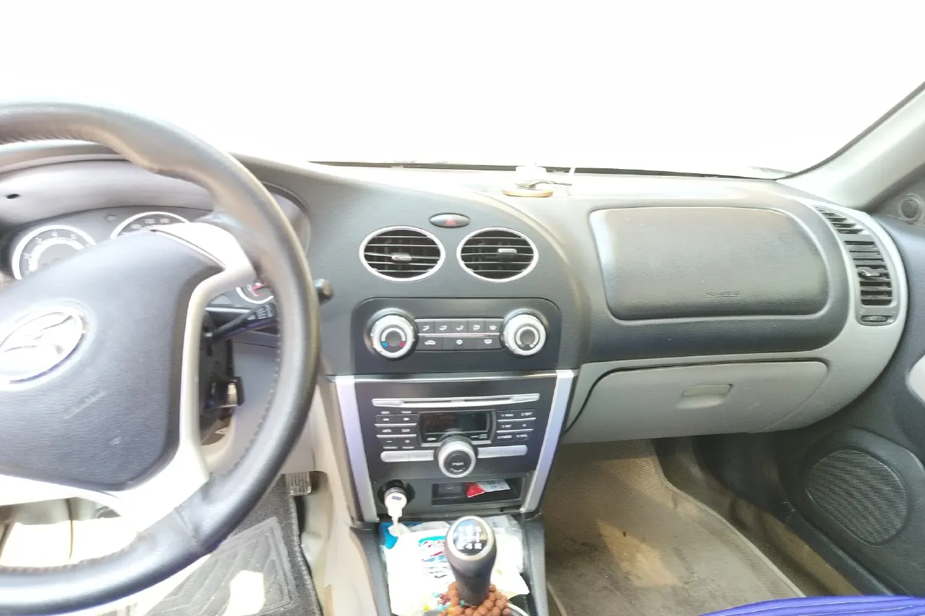 2009 Soueast V3 1.5L 120HP L4 5MT,autocango,china used car exporter,china ev exporter,chinese used car exporter,chinese used ev exporter