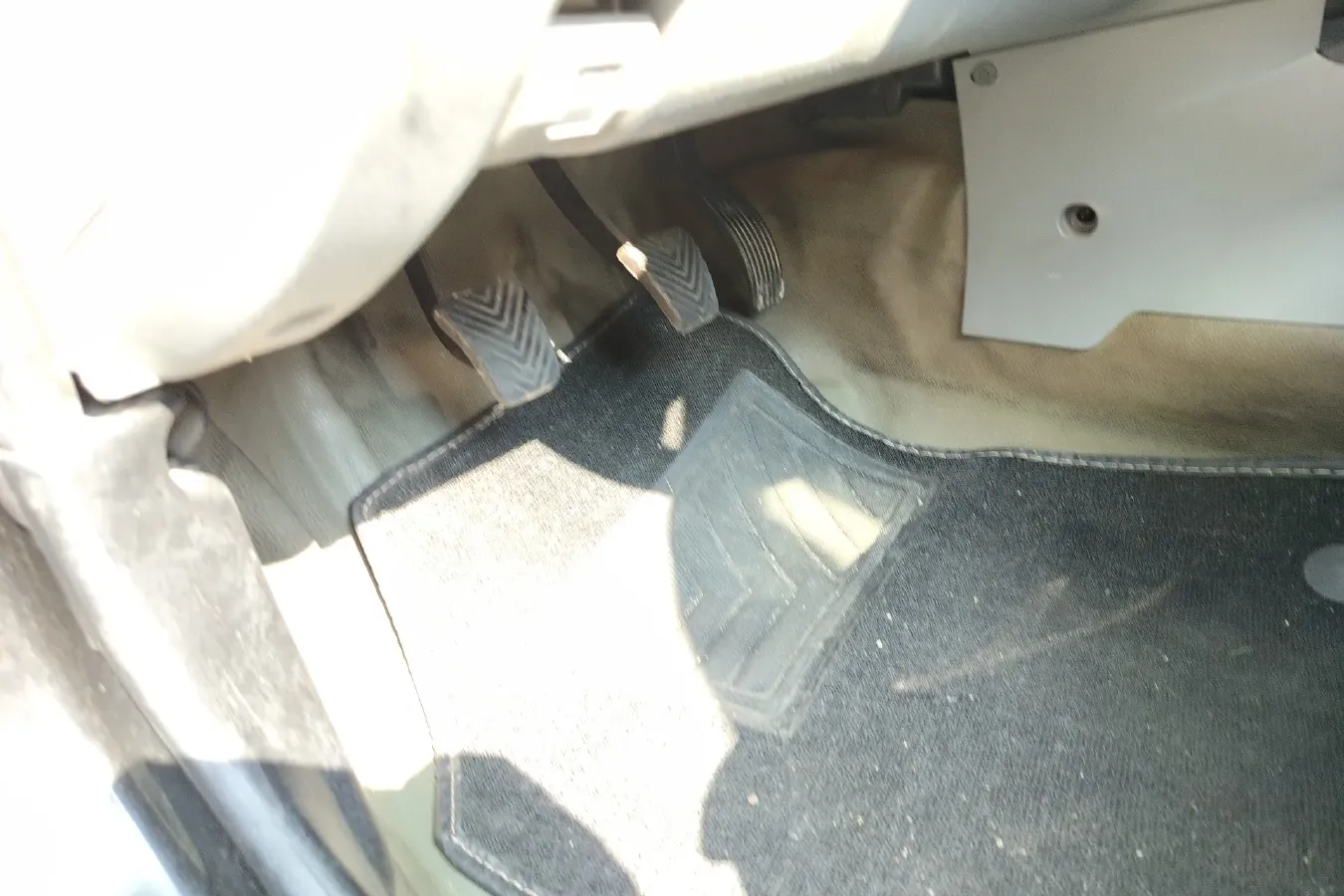 2009 Soueast V3 1.5L 120HP L4 5MT,autocango,china used car exporter,china ev exporter,chinese used car exporter,chinese used ev exporter