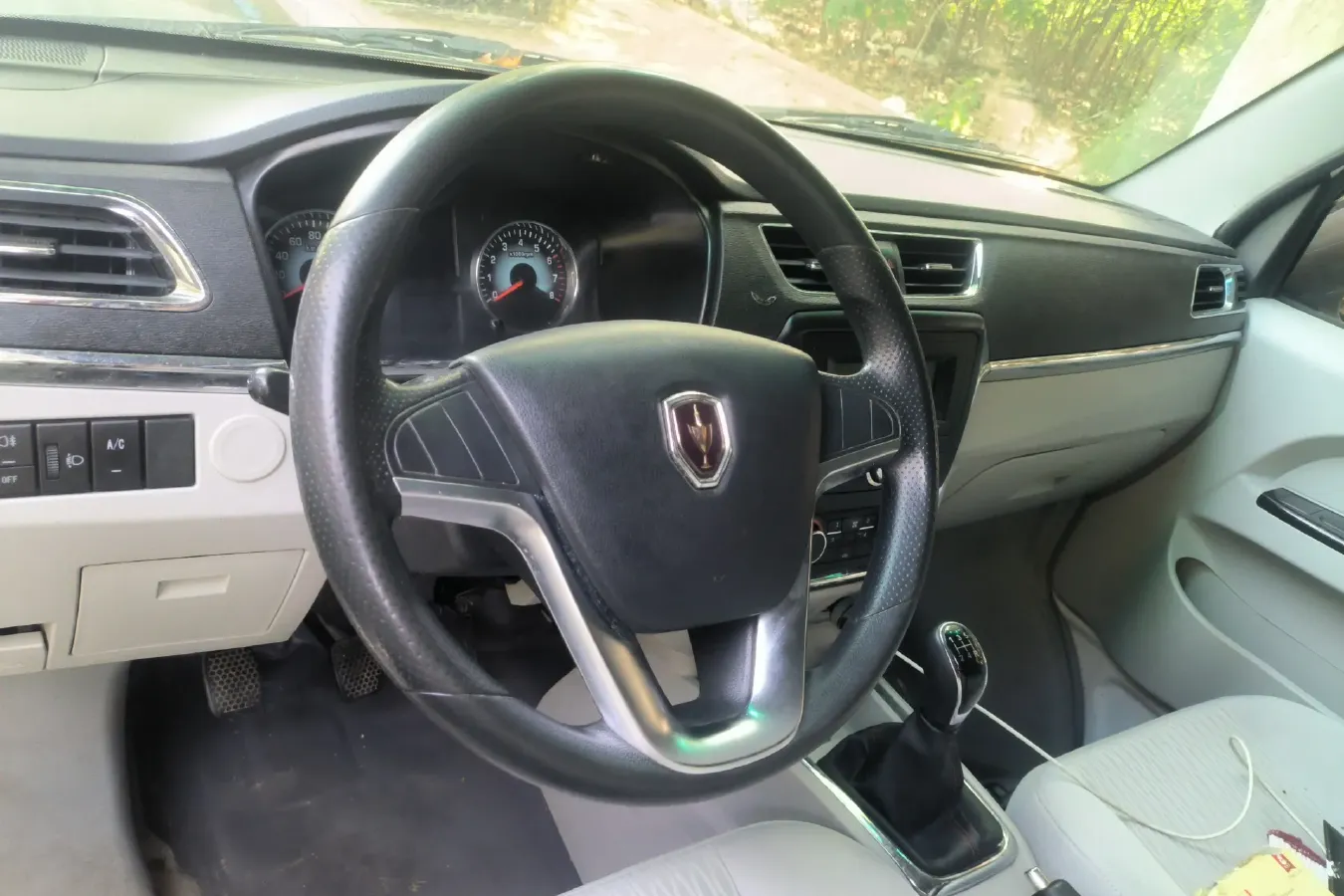 2019 JinBei New Sea Lion X30L 1.5L 102HP L4 5MT,autocango,china used car exporter,china ev exporter,chinese used car exporter,chinese used ev exporter