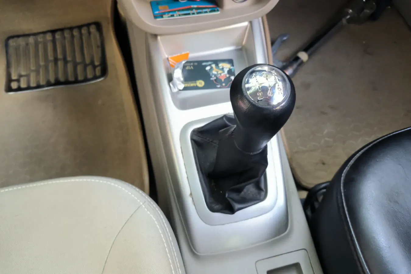 2012 ChangAn Alsvin V3 1.3L 94HP L4 5MT,autocango,china used car exporter,china ev exporter,chinese used car exporter,chinese used ev exporter