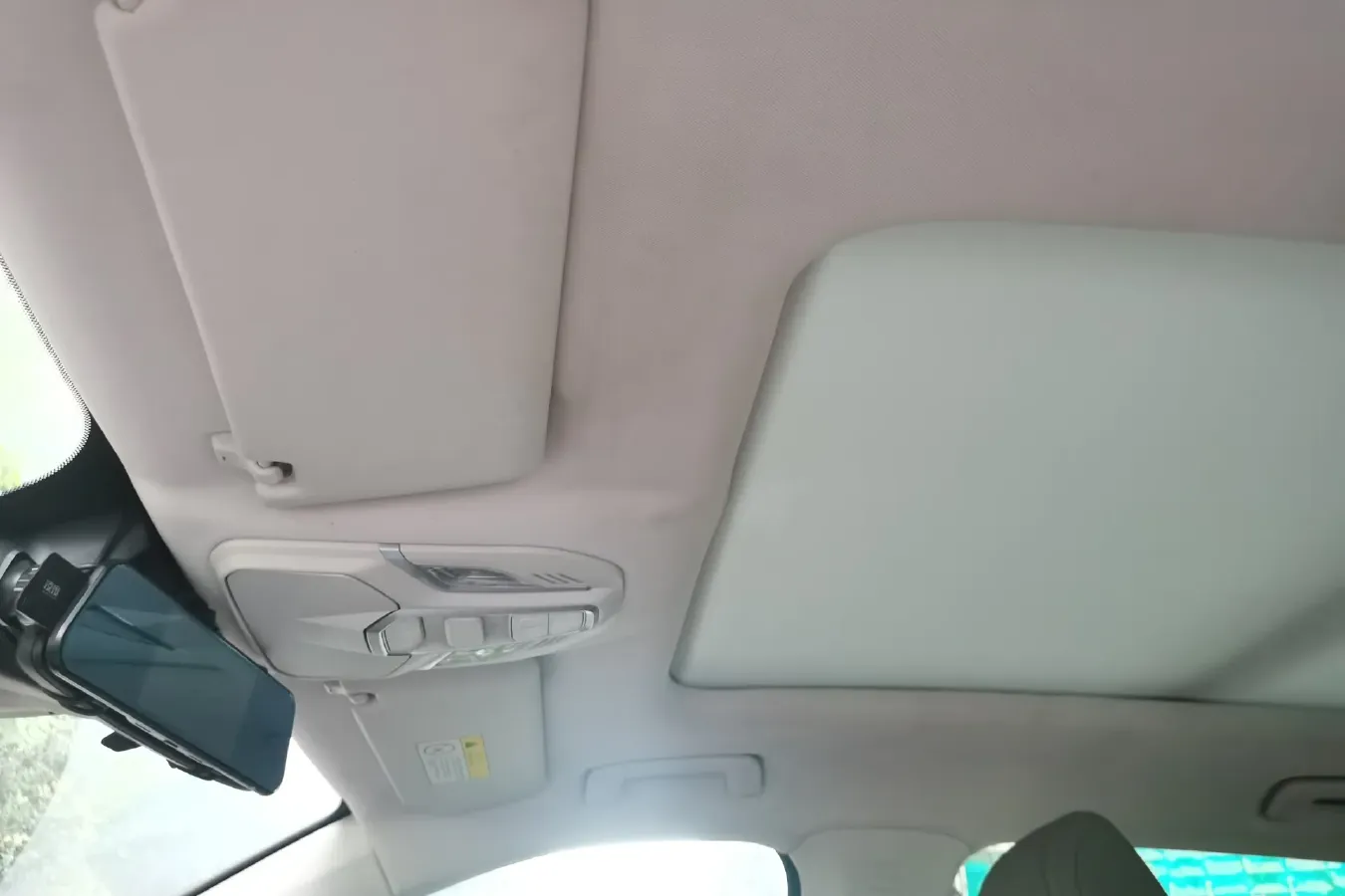 2019 BaoJun RS-5 1.5T 151HP L4 CVT,autocango,china used car exporter,china ev exporter,chinese used car exporter,chinese used ev exporter