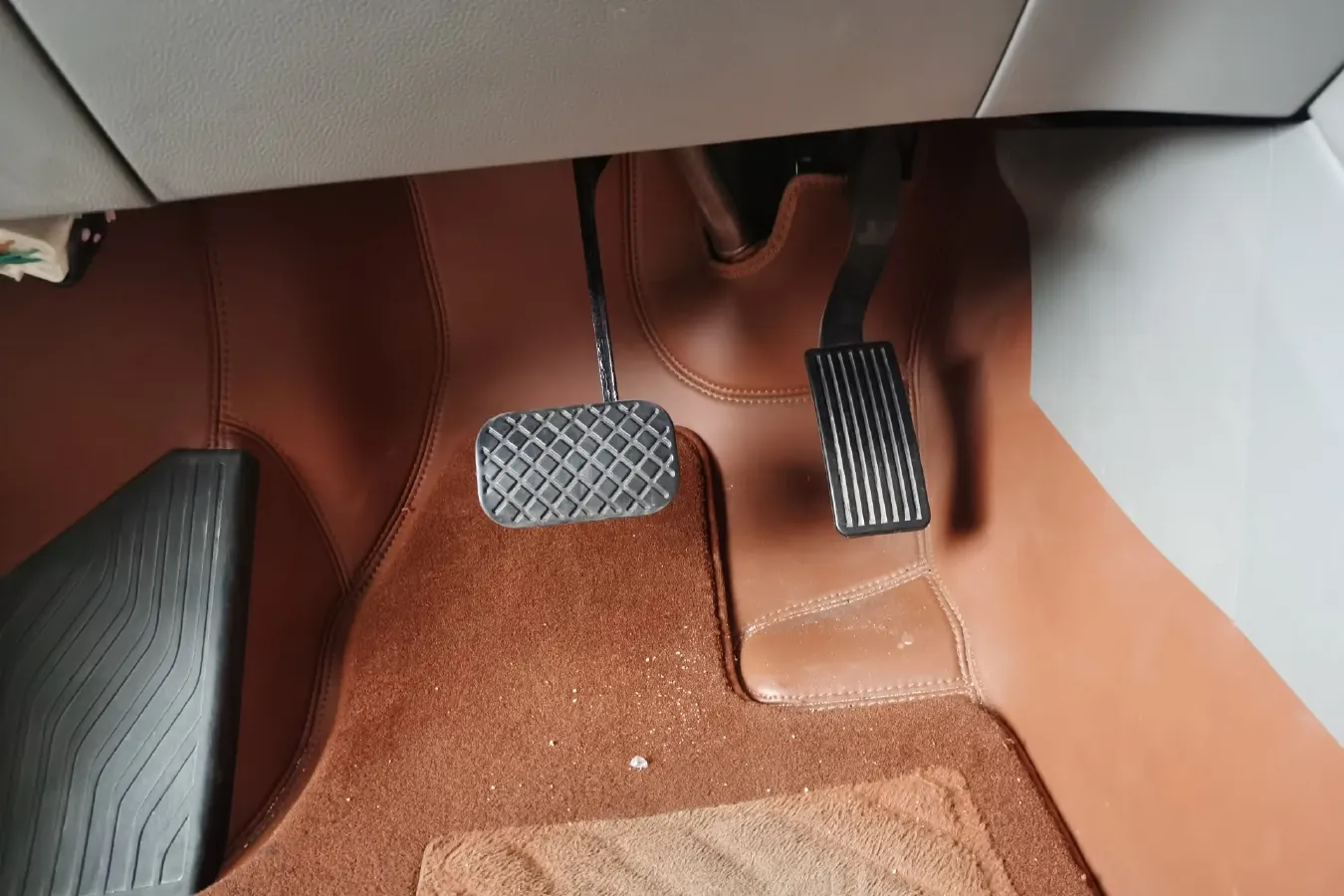 2019 BaoJun RS-5 1.5T 151HP L4 CVT,autocango,china used car exporter,china ev exporter,chinese used car exporter,chinese used ev exporter