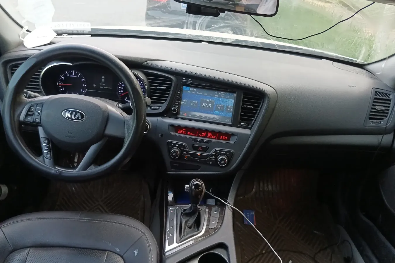 2012 Kia K5 2.0L 162HP L4 6AT,autocango,china used car exporter,china ev exporter,chinese used car exporter,chinese used ev exporter