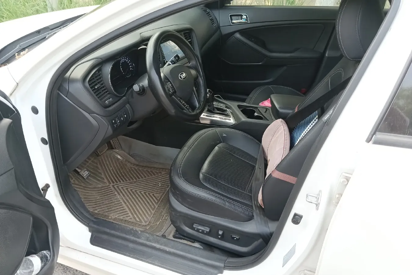 2012 Kia K5 2.0L 162HP L4 6AT,autocango,china used car exporter,china ev exporter,chinese used car exporter,chinese used ev exporter