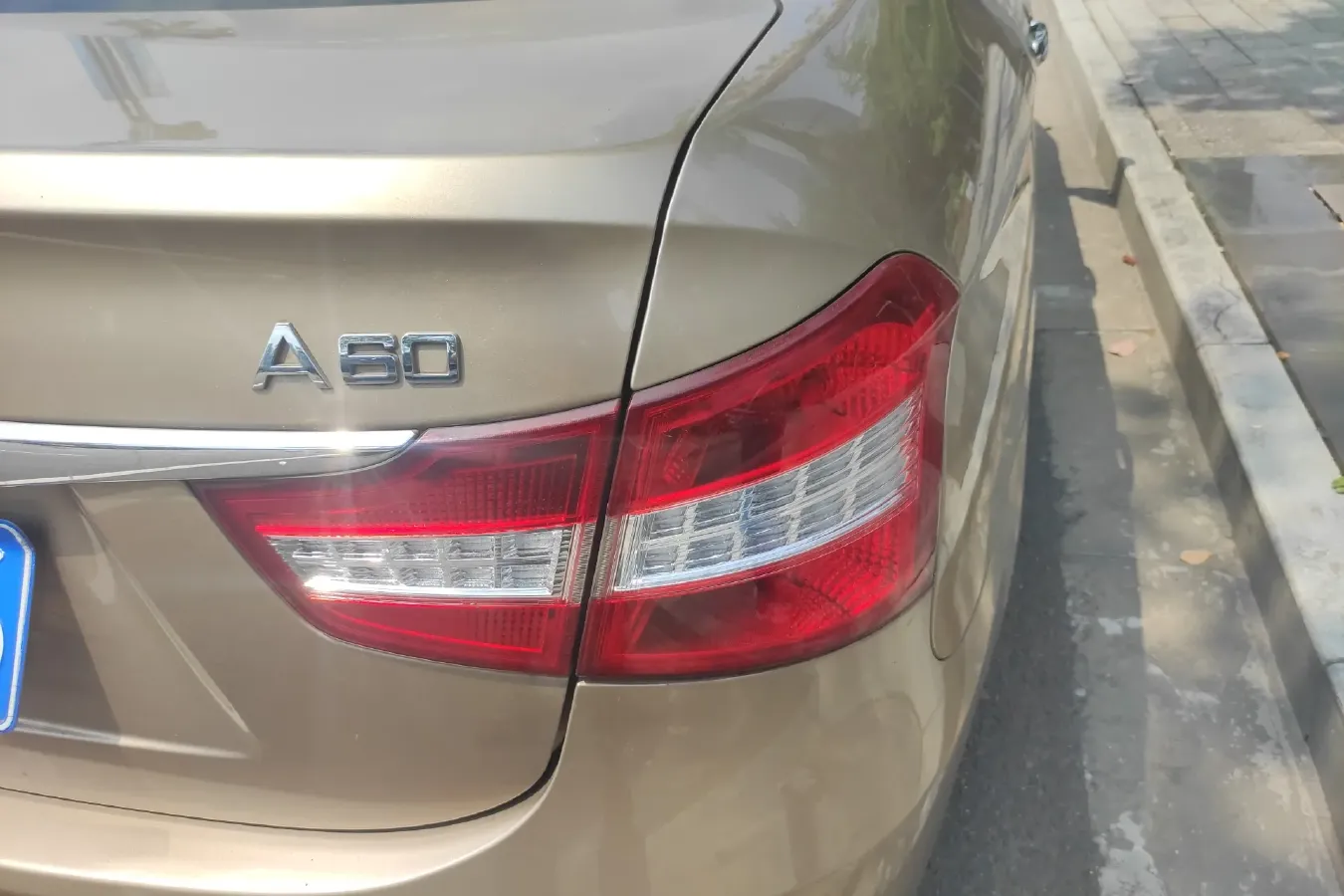 2012 DongFeng Aeolus A60 1.6L 117HP L4 5MT,autocango,china used car exporter,china ev exporter,chinese used car exporter,chinese used ev exporter