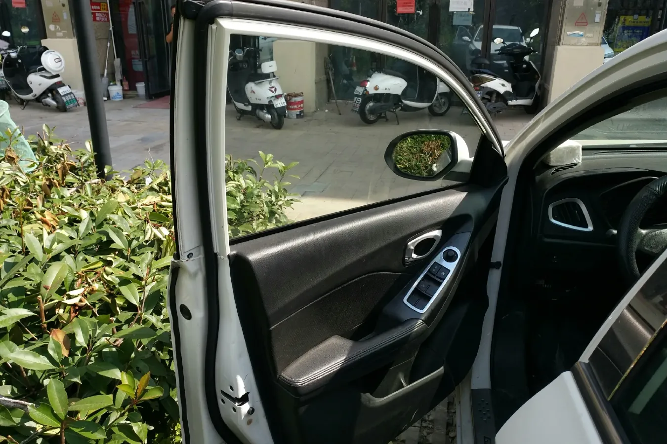 2013 GAC Trumpchi GA3 1.6L 122HP L4 5MT,autocango,china used car exporter,china ev exporter,chinese used car exporter,chinese used ev exporter