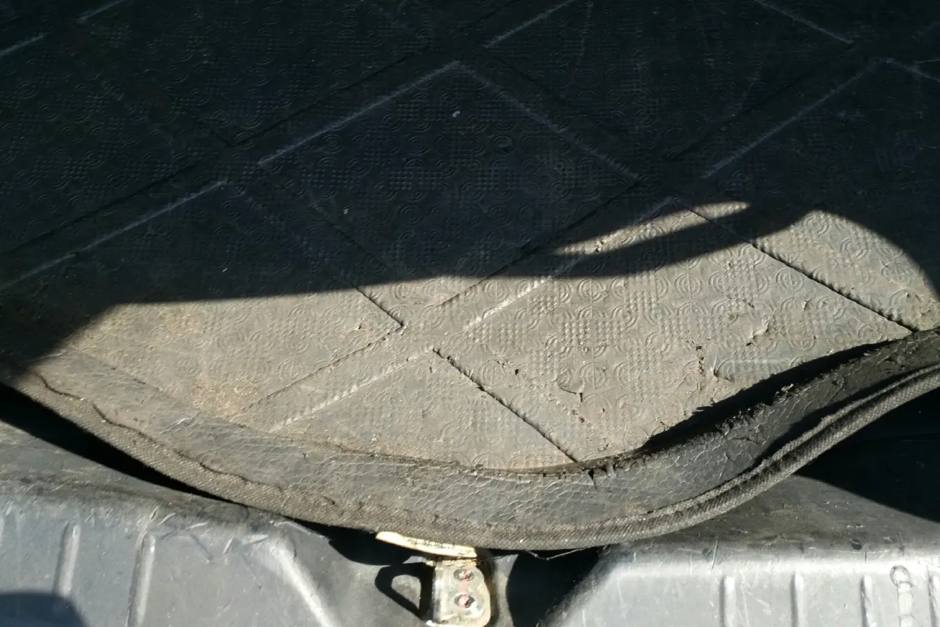 2013 GAC Trumpchi GA3 1.6L 122HP L4 5MT,autocango,china used car exporter,china ev exporter,chinese used car exporter,chinese used ev exporter