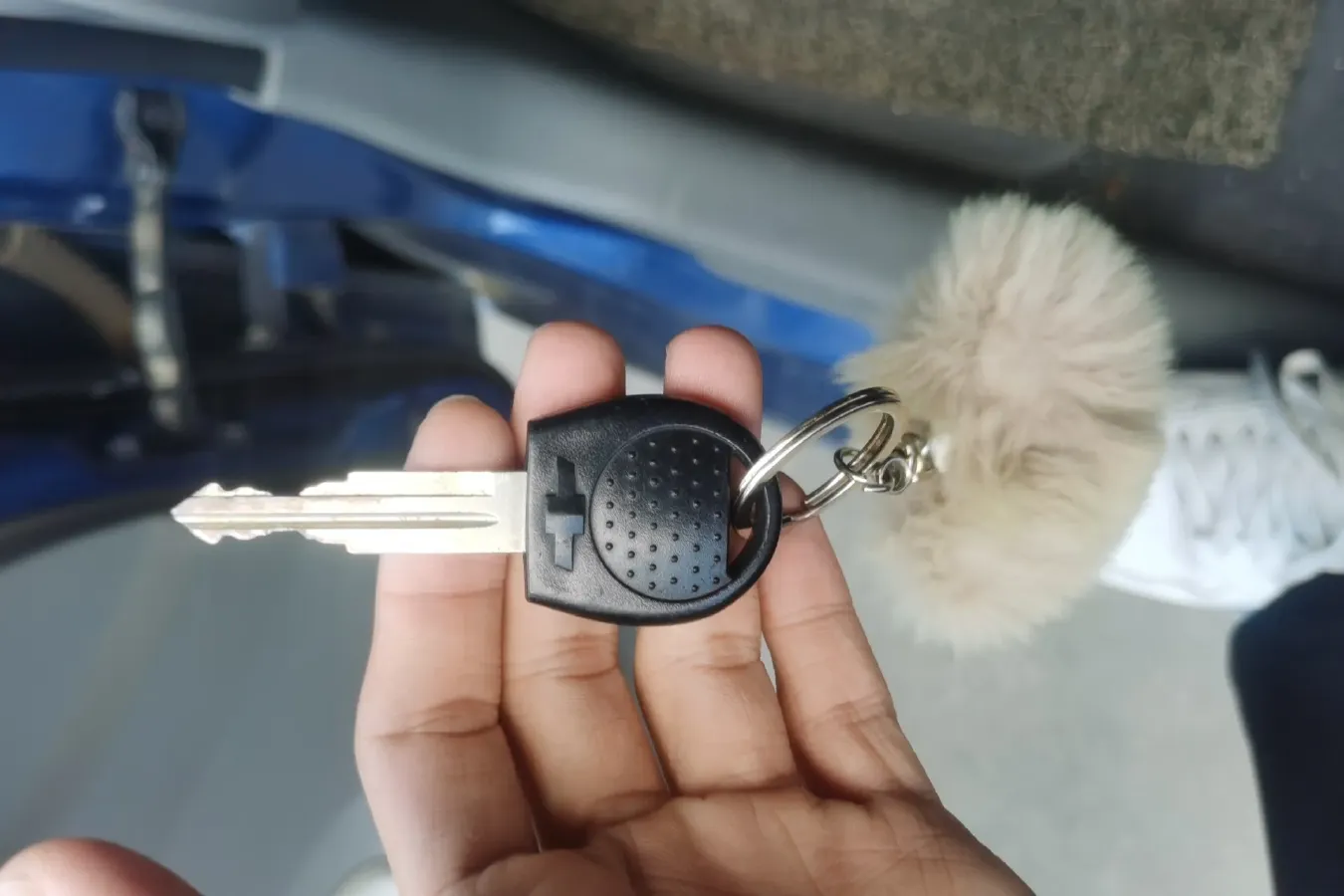 2013 Chevrolet Sail 1.4L 103HP L4 5AMT,autocango,china used car exporter,china ev exporter,chinese used car exporter,chinese used ev exporter