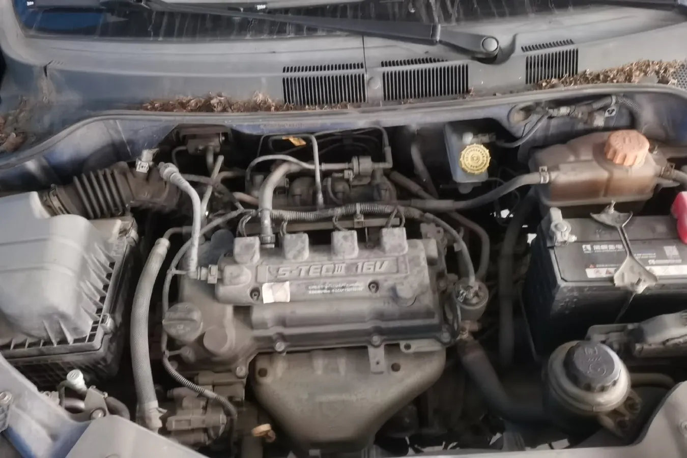 2013 Chevrolet Sail 1.4L 103HP L4 5AMT,autocango,china used car exporter,china ev exporter,chinese used car exporter,chinese used ev exporter