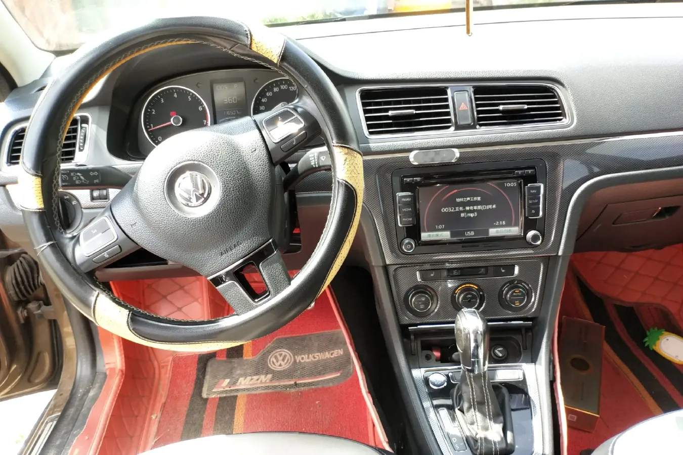 2014 Volkswagen Cross Lavida 1.4T 131HP L4 7DCT,autocango,china used car exporter,china ev exporter,chinese used car exporter,chinese used ev exporter