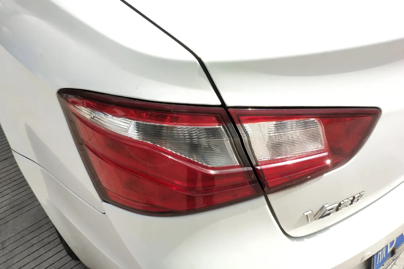 2014 Soueast V5 1.5L 120HP L4 5MT,autocango,china used car exporter,china ev exporter,chinese used car exporter,chinese used ev exporter