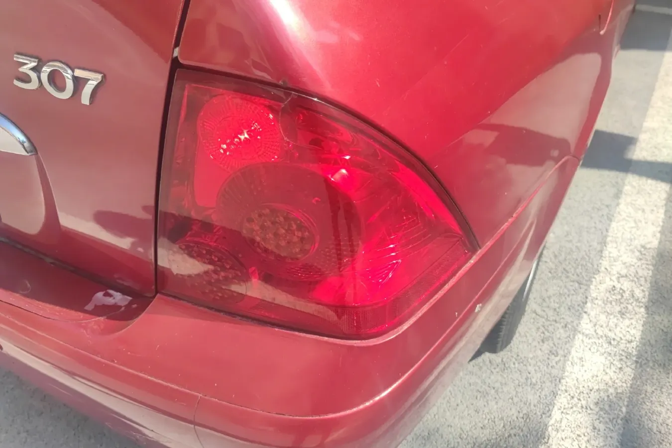 2007 Peugeot 307 1.6L 106HP L4 5MT,autocango,china used car exporter,china ev exporter,chinese used car exporter,chinese used ev exporter