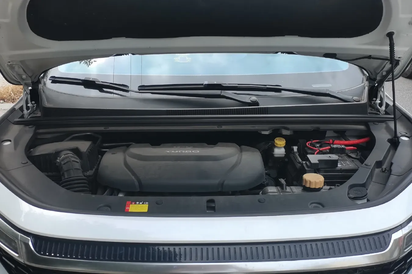 2019 BaoJun RM-5 1.5T 147HP L4 CVT,autocango,china used car exporter,china ev exporter,chinese used car exporter,chinese used ev exporter