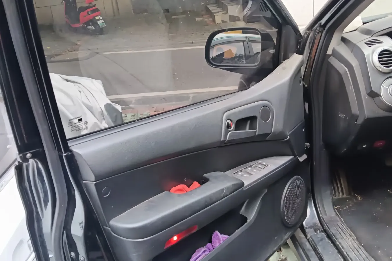 2010 SsangYong ActYon 2.0T 139HP L4 6AT,autocango,china used car exporter,china ev exporter,chinese used car exporter,chinese used ev exporter