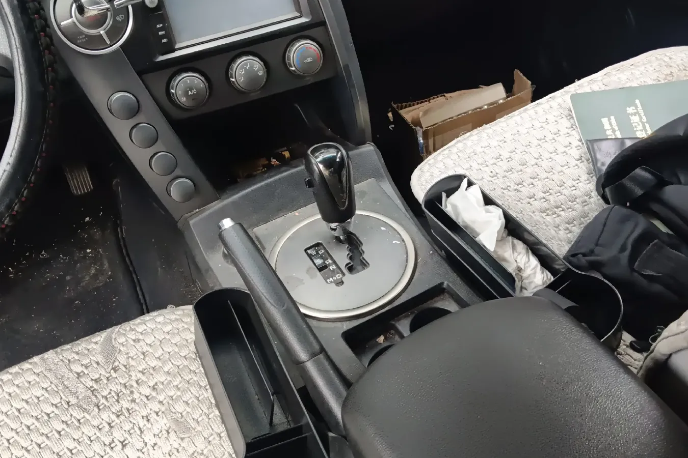 2010 SsangYong ActYon 2.0T 139HP L4 6AT,autocango,china used car exporter,china ev exporter,chinese used car exporter,chinese used ev exporter