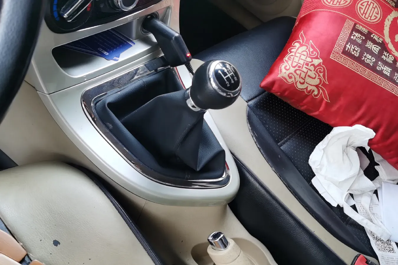 2013 Brilliance Auto H330 1.5L 105HP L4 5MT,autocango,china used car exporter,china ev exporter,chinese used car exporter,chinese used ev exporter