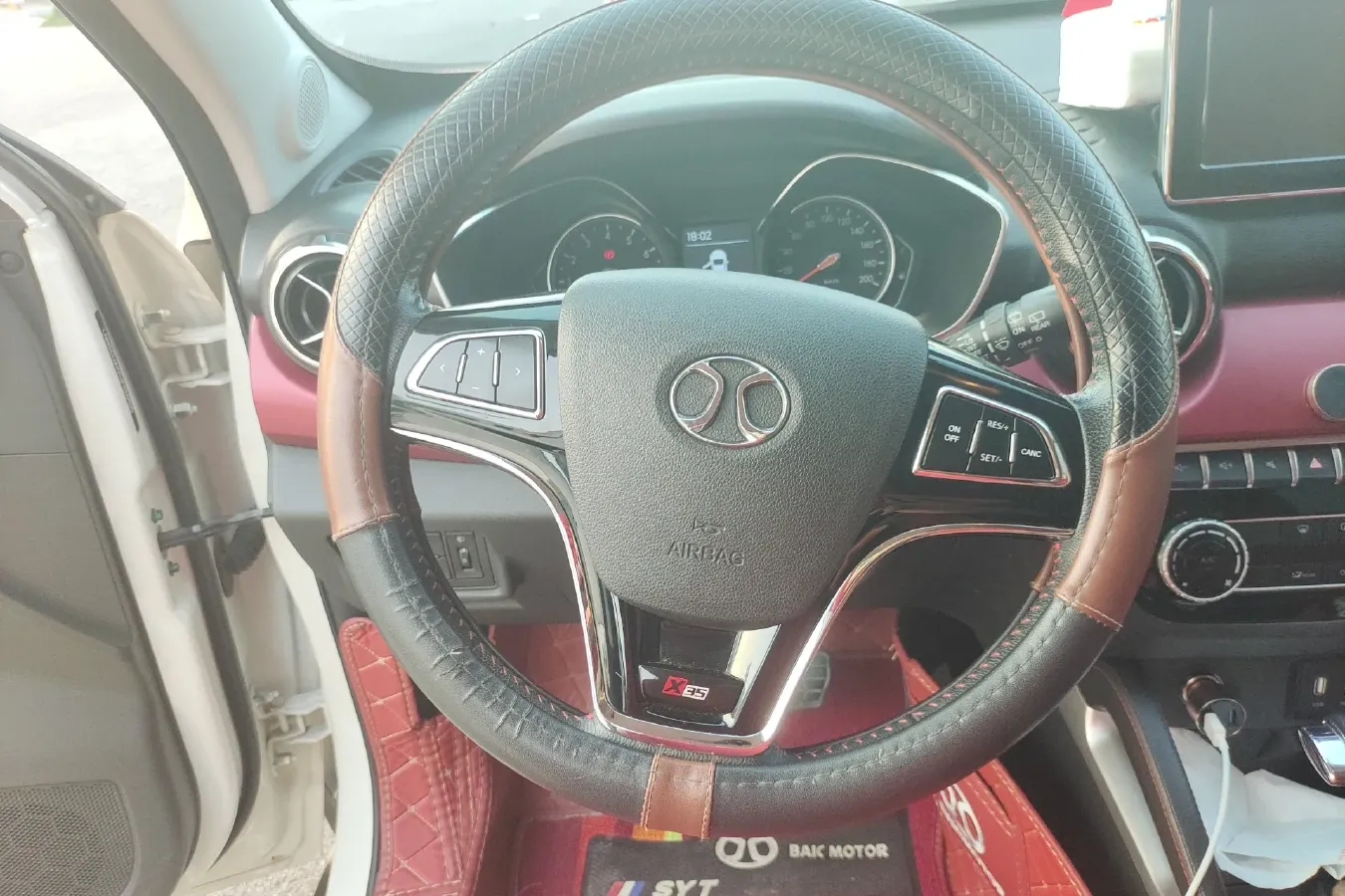 2016 BeiJing Auto Senova X35 1.5L 116HP L4 4AT,autocango,china used car exporter,china ev exporter,chinese used car exporter,chinese used ev exporter