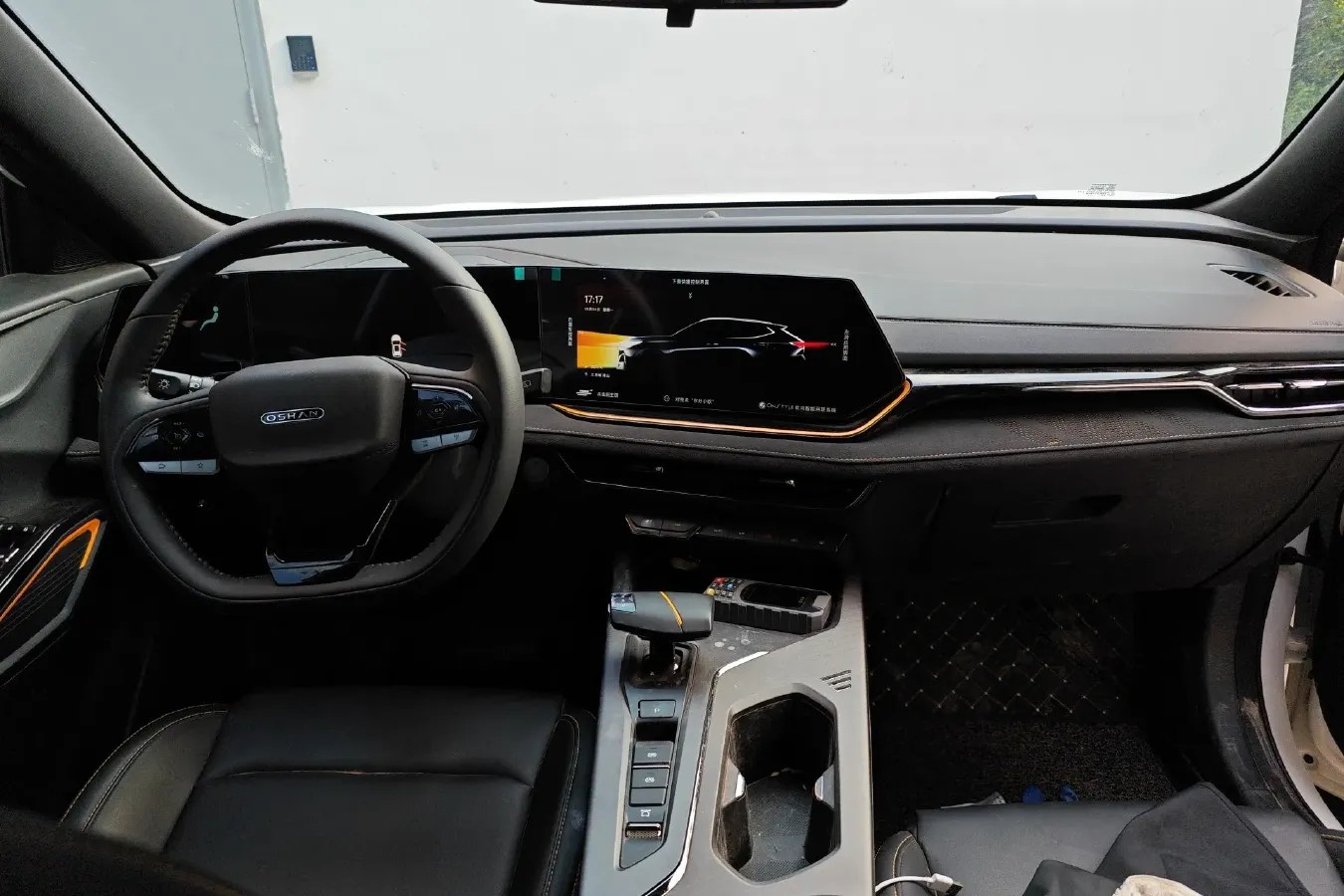 2023 ChangAn Oshan X5 Plus 1.5T 188HP L4 7DCT,autocango,china used car exporter,china ev exporter,chinese used car exporter,chinese used ev exporter