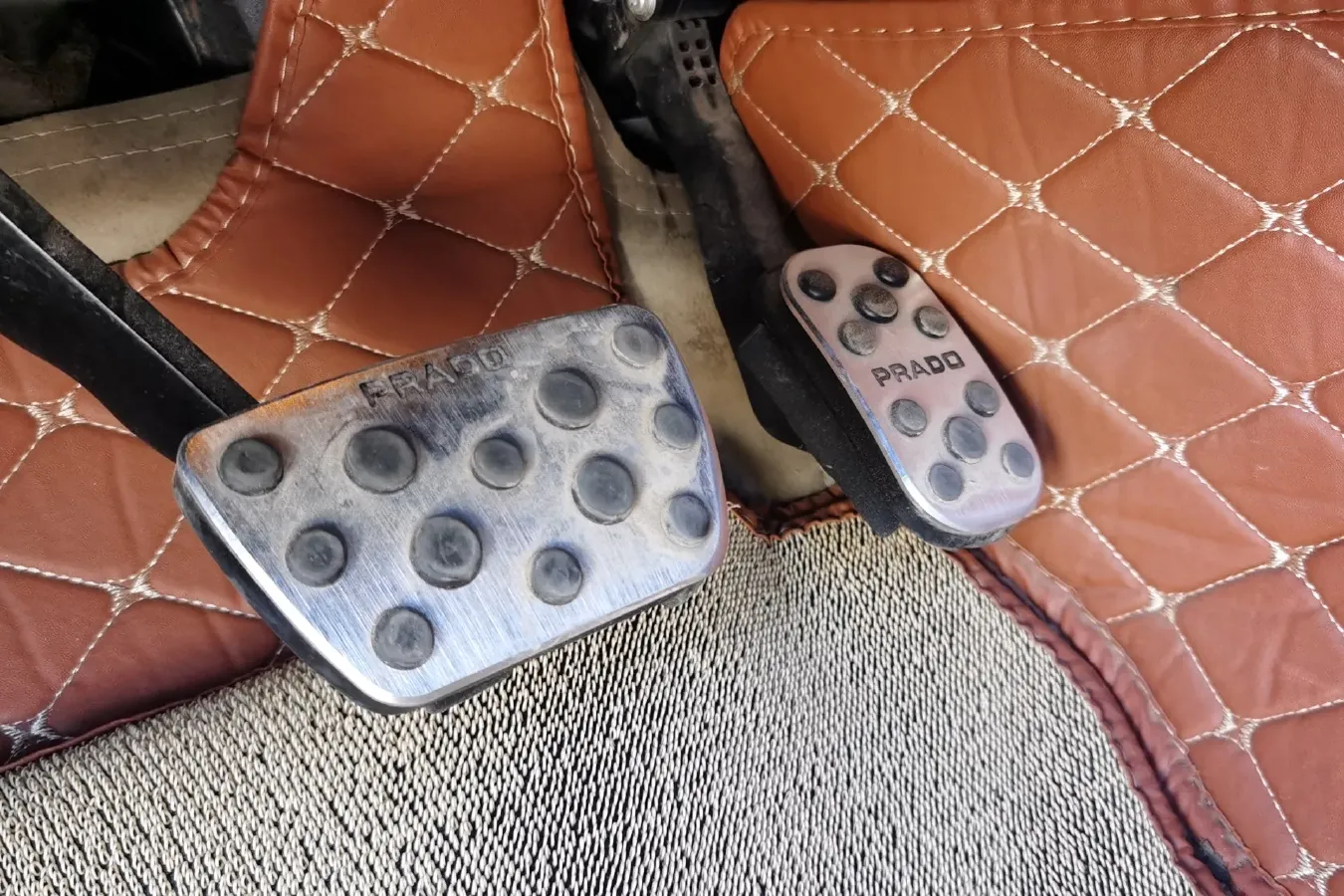 2010 Toyota Land Cruiser Prado 4.0L 275HP V6 5AT,autocango,china used car exporter,china ev exporter,chinese used car exporter,chinese used ev exporter