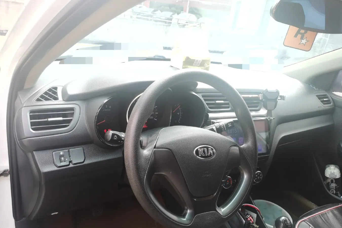 2015 Kia K2 1.4L 107HP L4 5MT,autocango,china used car exporter,china ev exporter,chinese used car exporter,chinese used ev exporter