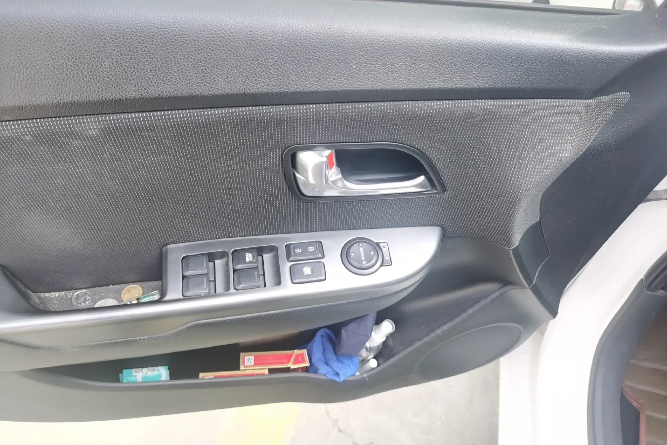 2015 Kia K2 1.4L 107HP L4 5MT,autocango,china used car exporter,china ev exporter,chinese used car exporter,chinese used ev exporter