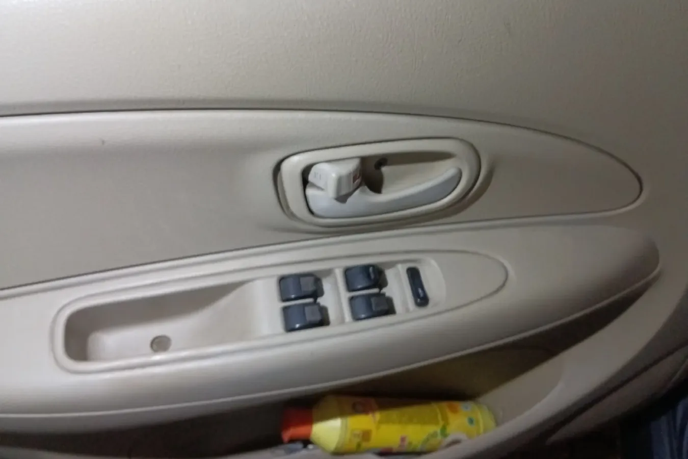 2009 FAW Senia M80 1.3L 91HP L4 5MT,autocango,china used car exporter,china ev exporter,chinese used car exporter,chinese used ev exporter