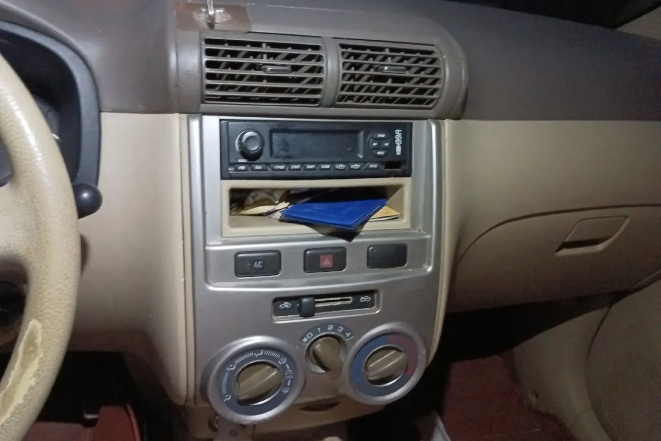 2009 FAW Senia M80 1.3L 91HP L4 5MT,autocango,china used car exporter,china ev exporter,chinese used car exporter,chinese used ev exporter