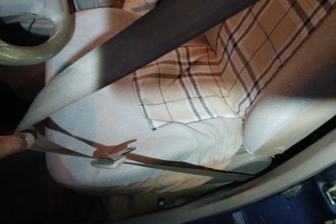 2009 FAW Senia M80 1.3L 91HP L4 5MT,autocango,china used car exporter,china ev exporter,chinese used car exporter,chinese used ev exporter