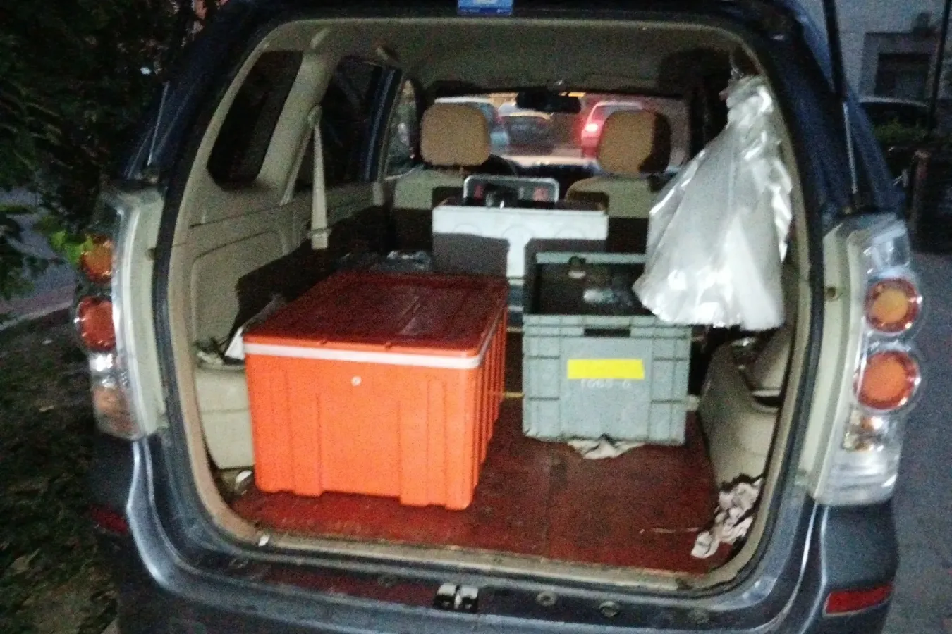 2009 FAW Senia M80 1.3L 91HP L4 5MT,autocango,china used car exporter,china ev exporter,chinese used car exporter,chinese used ev exporter