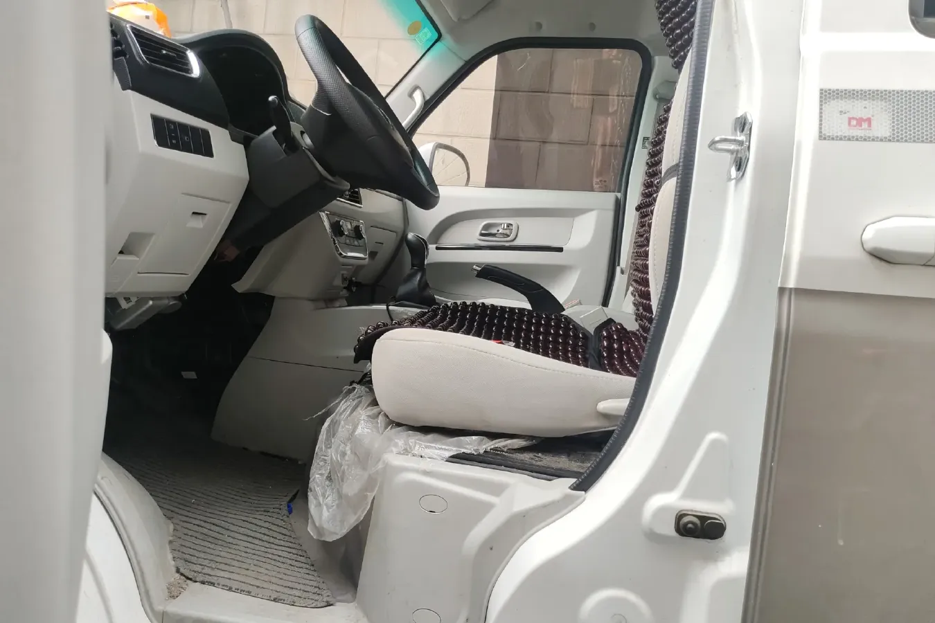 2019 JinBei New Sea Lion S 1.5L 102HP L4 5MT,autocango,china used car exporter,china ev exporter,chinese used car exporter,chinese used ev exporter