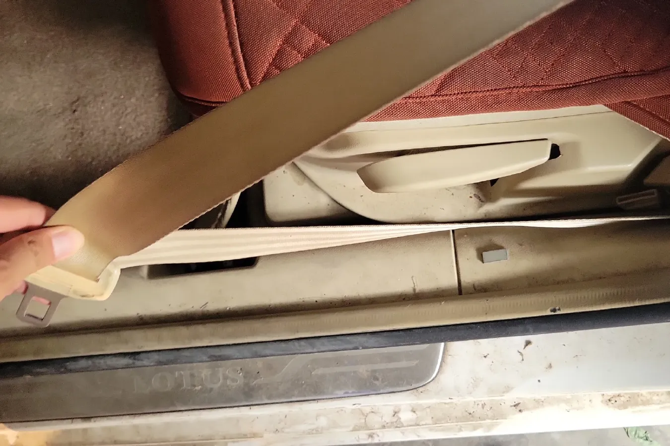 2011 Youngman Lotus L5 1.6L 123HP L4 5MT,autocango,china used car exporter,china ev exporter,chinese used car exporter,chinese used ev exporter