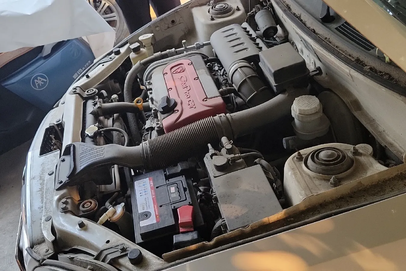 2011 Youngman Lotus L5 1.6L 123HP L4 5MT,autocango,china used car exporter,china ev exporter,chinese used car exporter,chinese used ev exporter